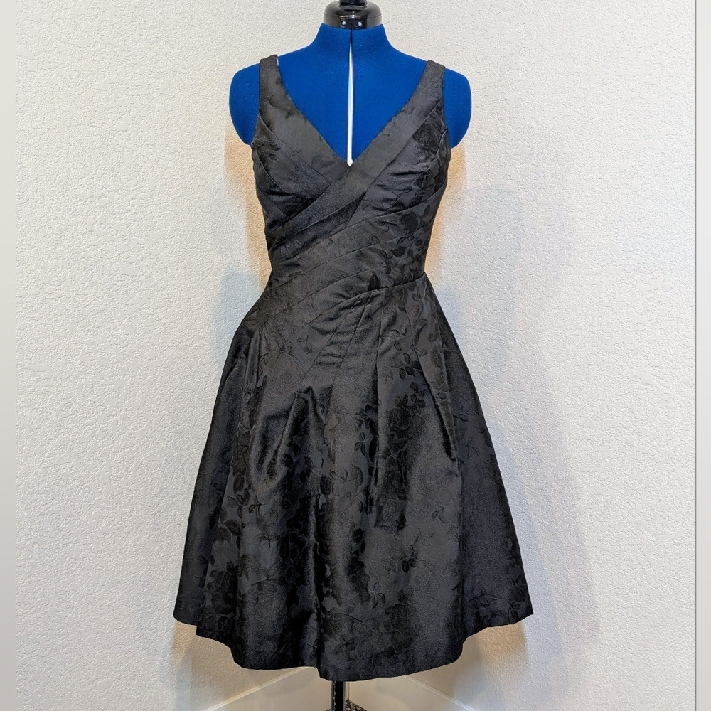 Black Jacquard A-Line V-Neck Midi Dress WHBM Size 6